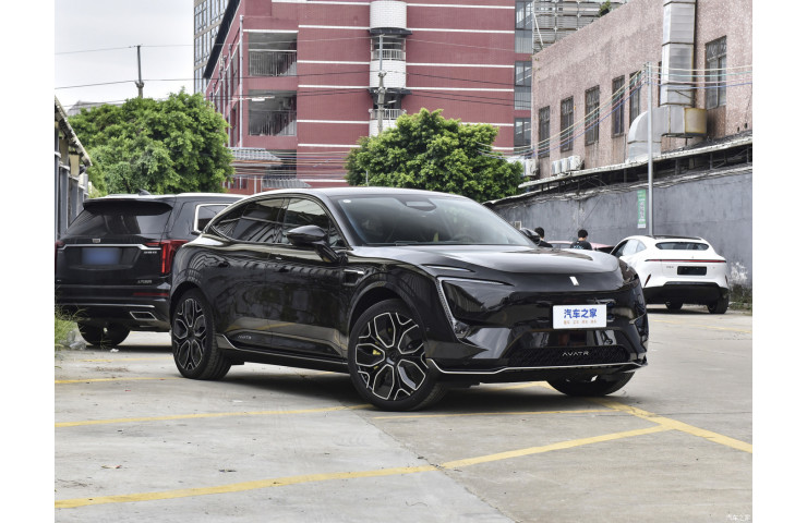AVATR 11 116 kWh 4WD LUXURY EDITION