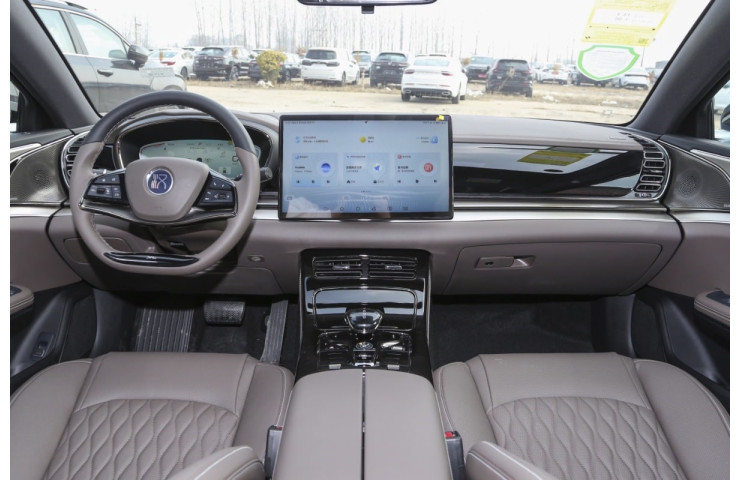 BYD HAN PRESTIGE 2WD 605 KM 72 KWT
