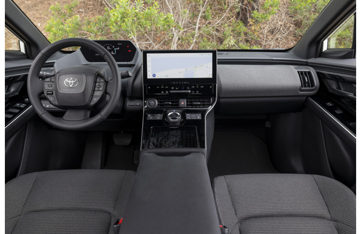 TOYOTA BZ4X TOP 66,7 kWh 4WD 