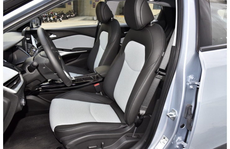 CHEVROLET MENLO MEDIUM
