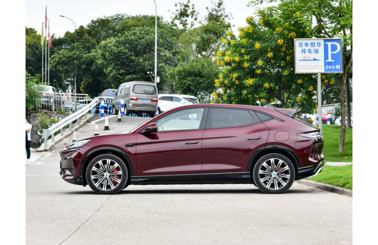 DENZA N7 630 km 91.3 kWh  TOP 4WD Ultra