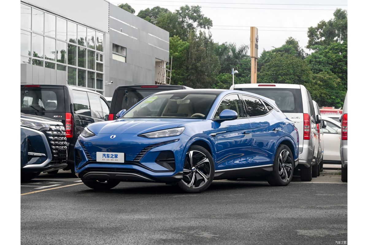 DENZA N7 702 km 91.3 kWh TOP 2WD
