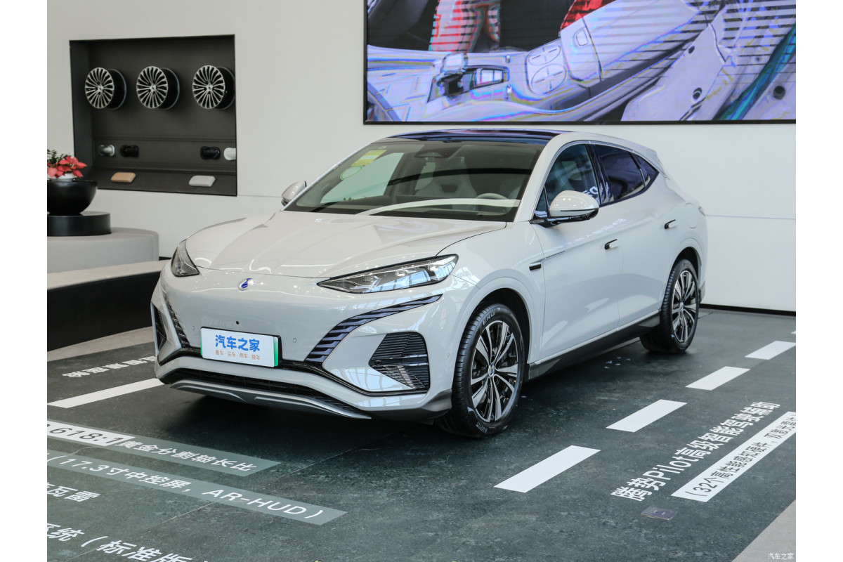 DENZA N7 630 km 91.3 kWh TOP 4WD