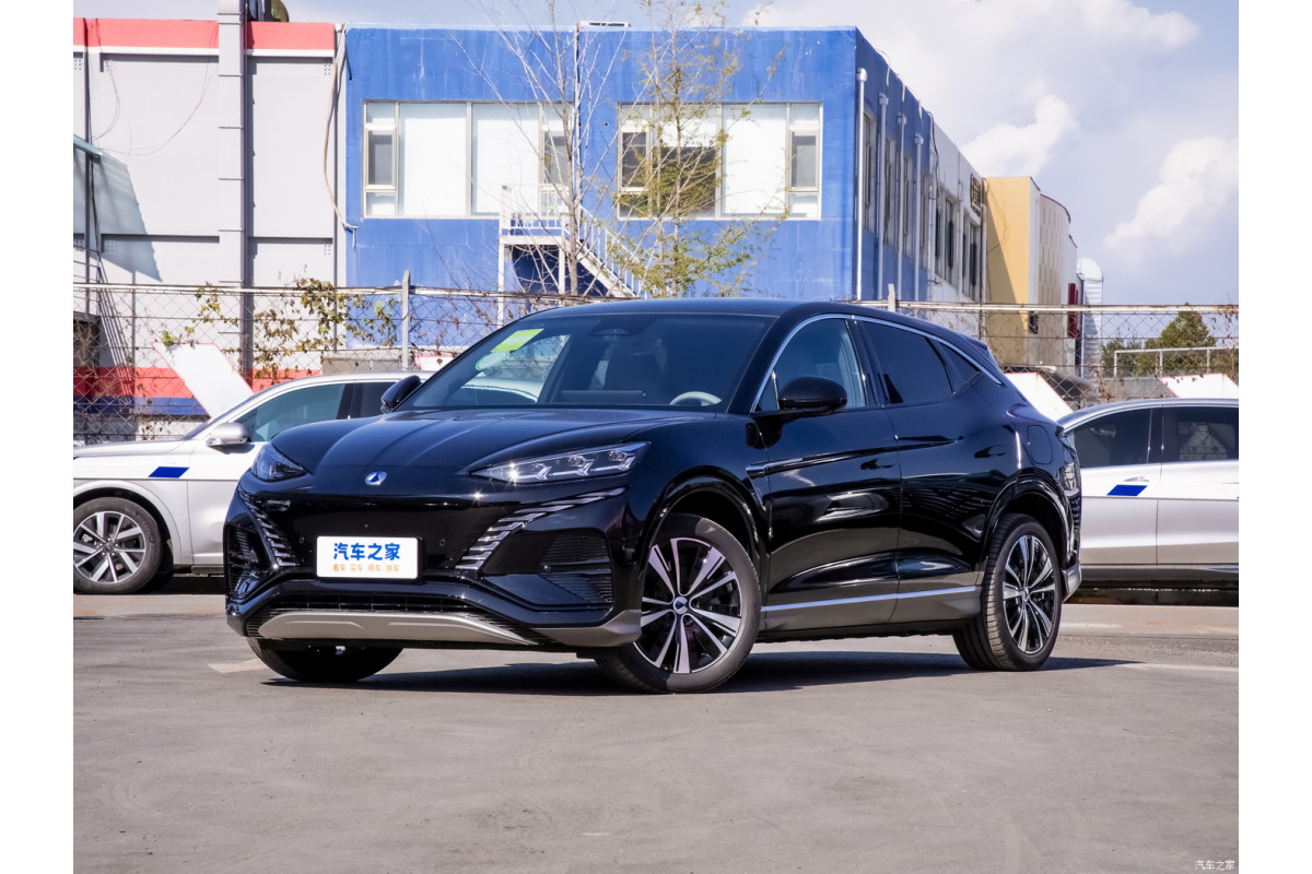 DENZA N7 550 km 71.8 kWh BASA 2WD