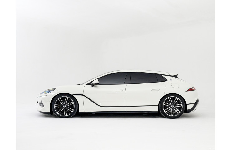 Denza Z9GT 