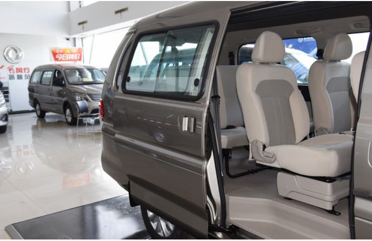 Dongfeng M5EV Top