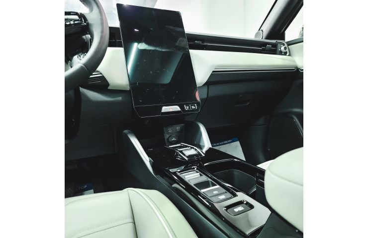 HONDA e:NP1 TOP