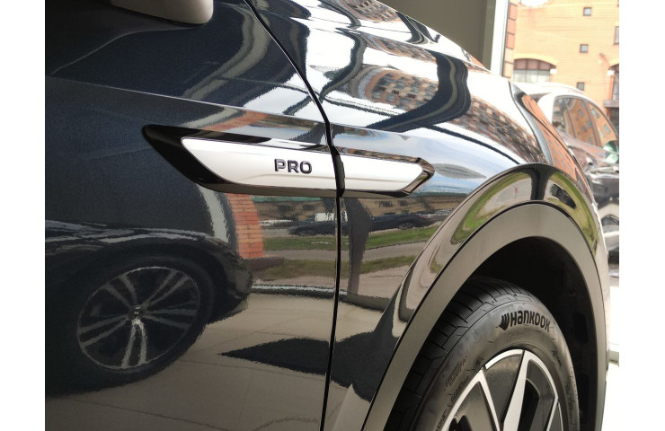 VOLKSWAGEN ID4 CROZZ PRO
