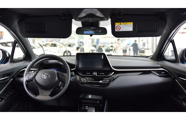 TOYOTA C-HR EV Base Version