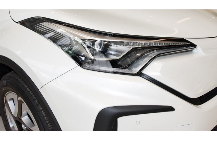 TOYOTA C-HR EV Base Version