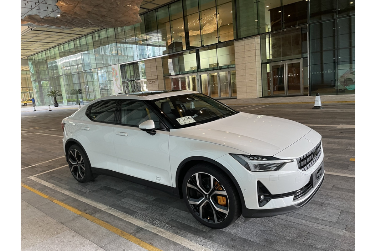 Polestar 2 Launch Edition Perfomance 
