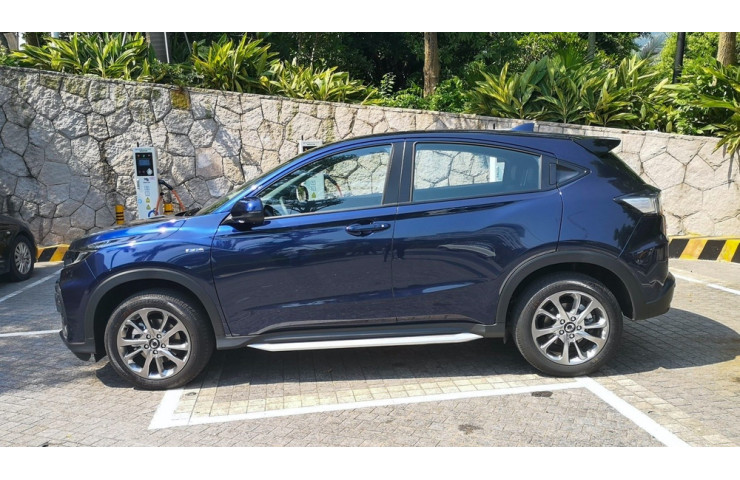 HONDA XN-V BASIC